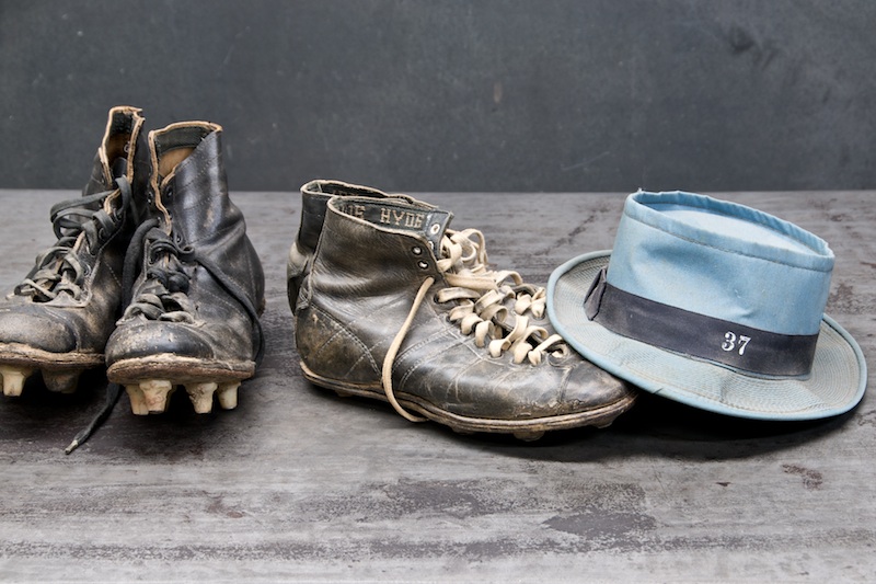 leather football cleats